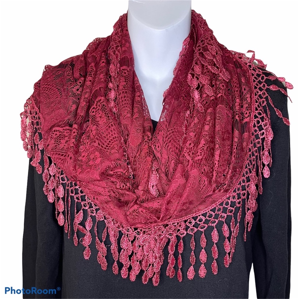 Scarf shawl infinity maroon red lace fringed